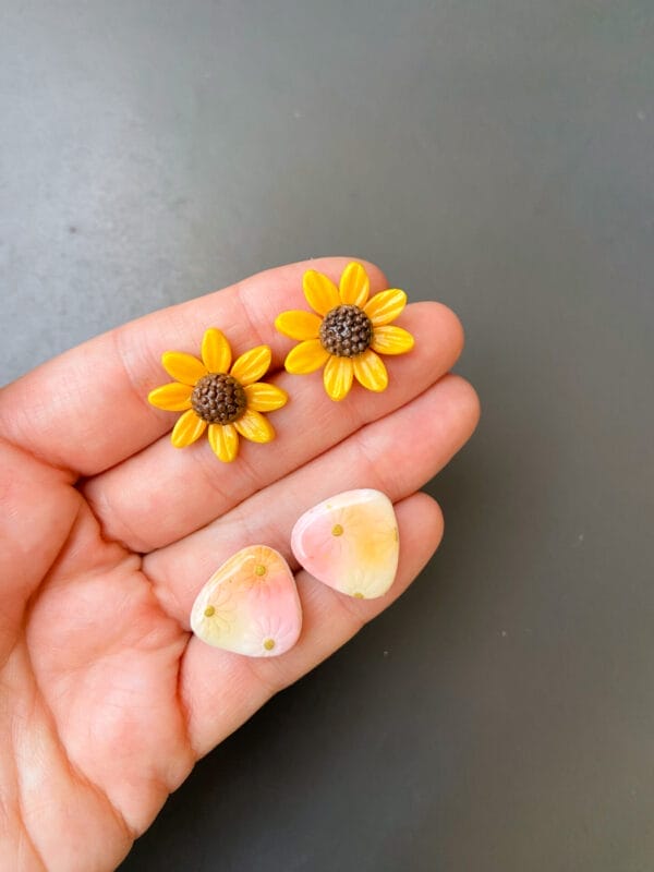 ⁦Sunflower Earrings2⁩ - الصورة ⁦4⁩